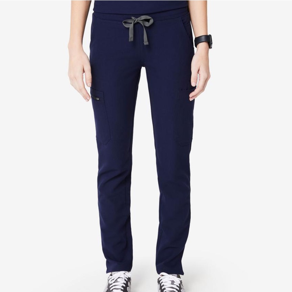 FIGS YOLA Skinny Scrub Pants
